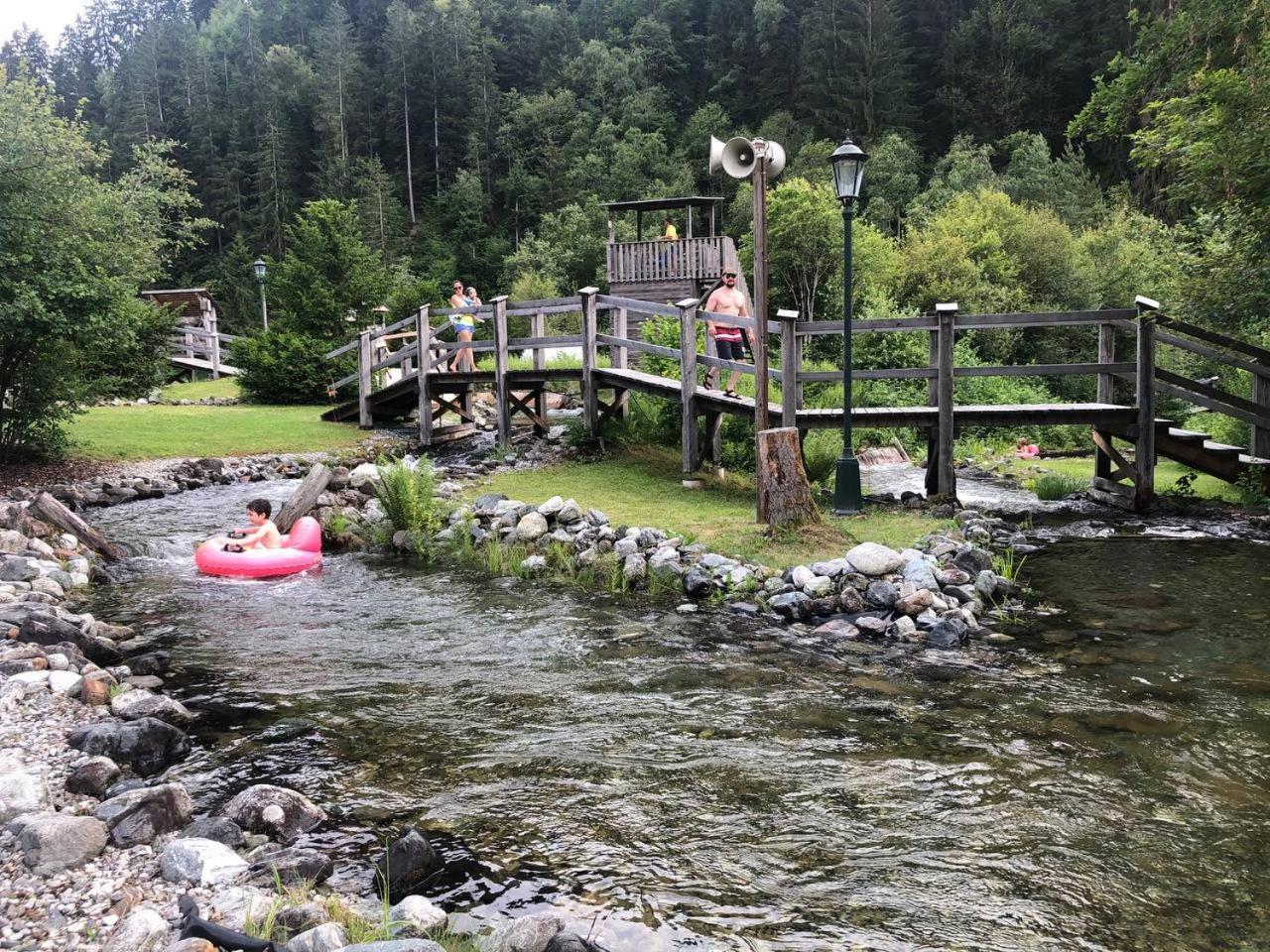 Pluenggas Chalets Gaschurn Buitenkant foto