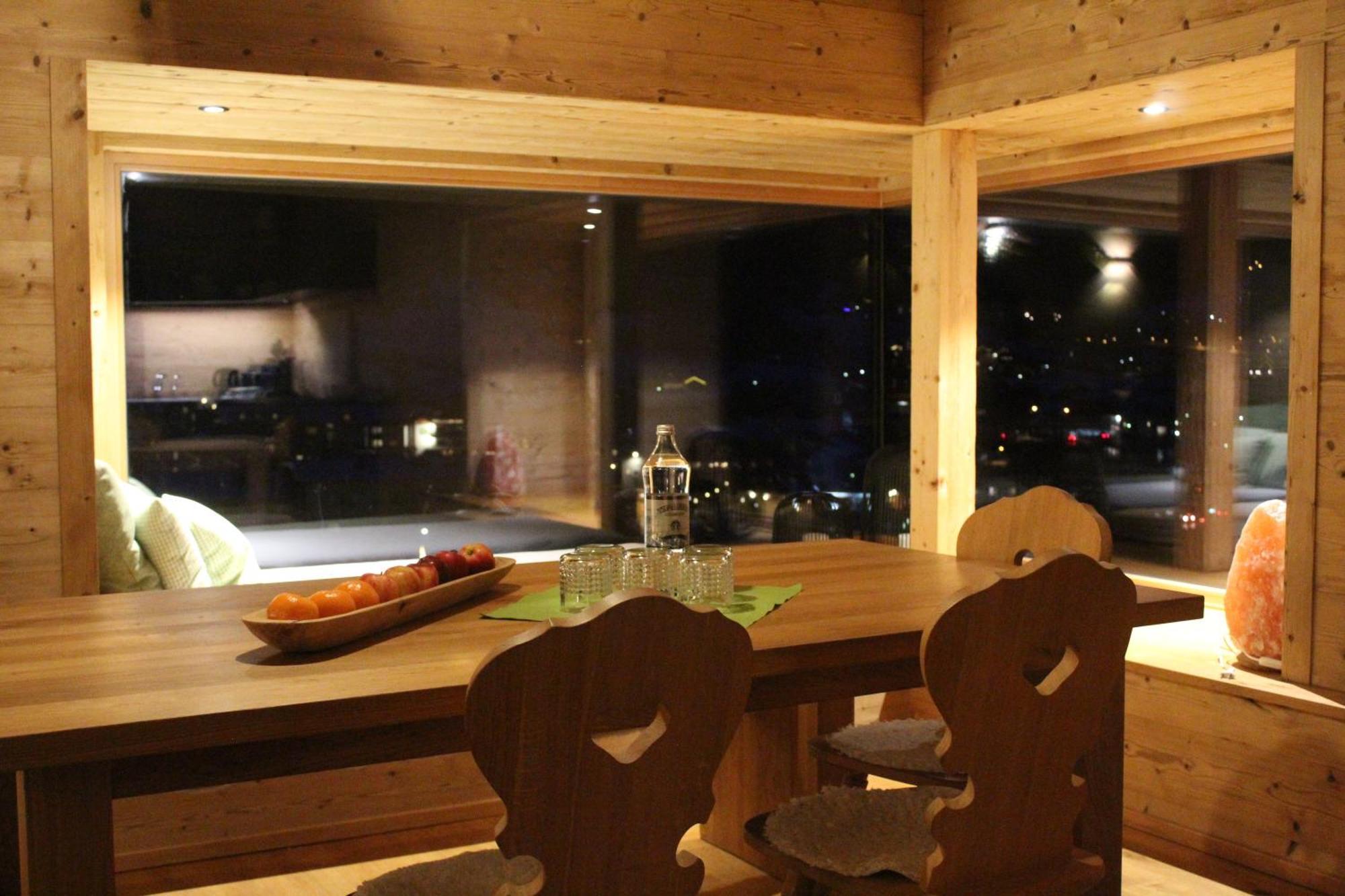 Pluenggas Chalets Gaschurn Buitenkant foto
